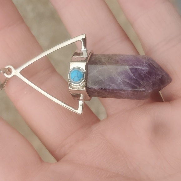 New Amethyst Hexagon Prism Magic Energy Healing Amulet Pendant. - Picture 2 of 10